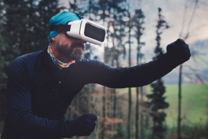 HP's mixed reality headset gets ready for holiday wish lists